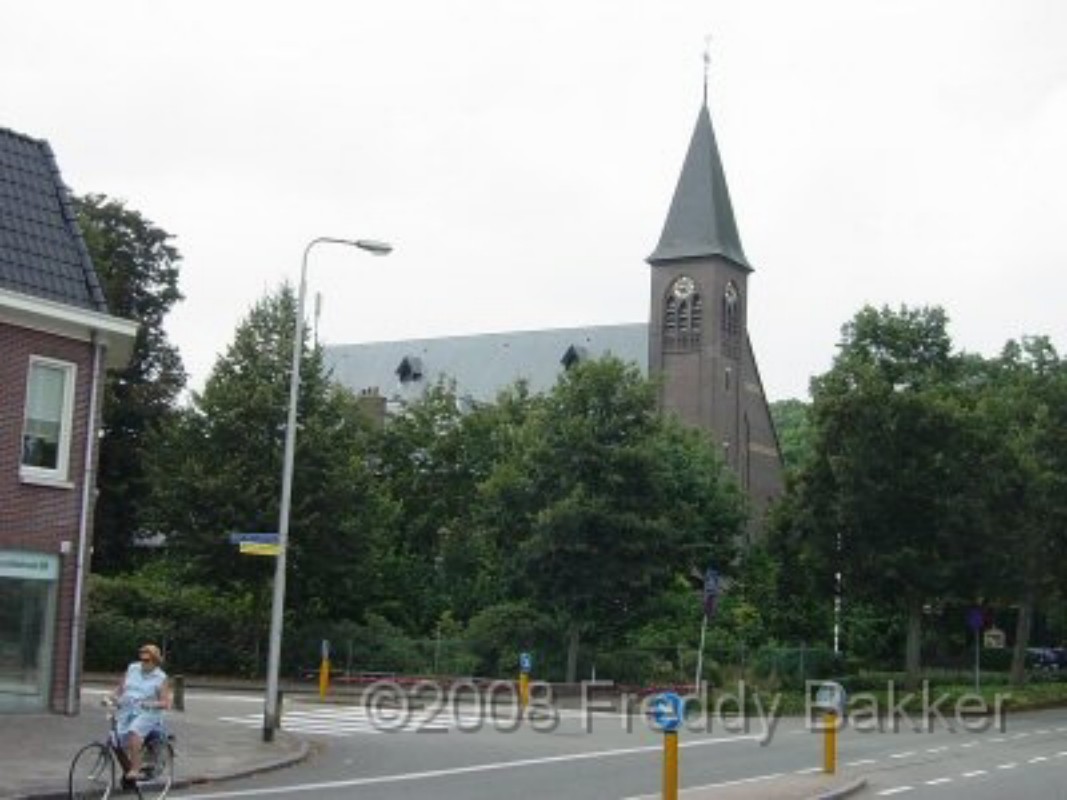 Hoofdstraat RK Kerk 01.jpg